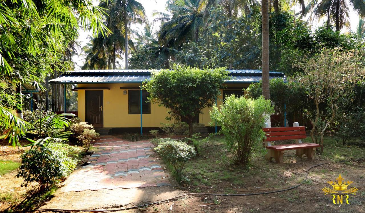 Royal Nature Resort Pollachi Exterior photo