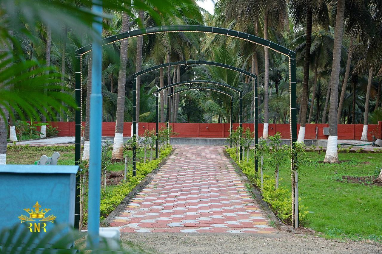 Royal Nature Resort Pollachi Exterior photo